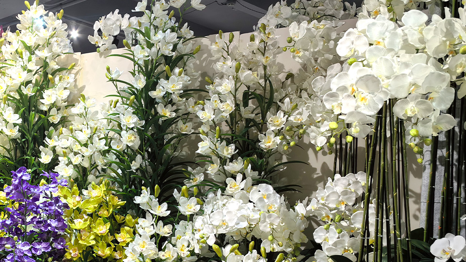 20 Crafting Beauty Exploring the Intricate Process of Making Artificial Flowers-01.jpg 